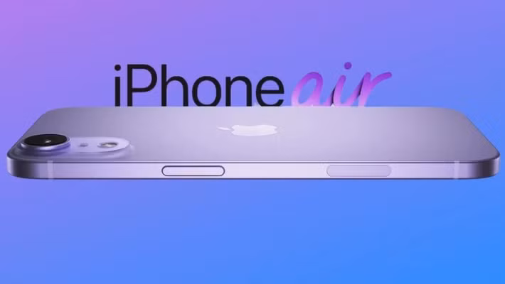 Trong khi đó, iPhone 17 Air, theo các nguồn tin rò rỉ, có thể còn mỏng hơn, chỉ từ 5,5-5,6 mm, với màn hình OLED M14 6,6 inch được cho là sáng hơn và bền hơn, cùng công nghệ ProMotion.