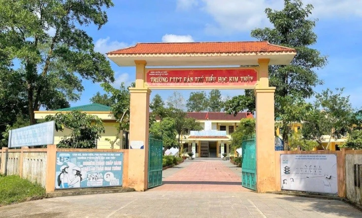 Vụ ngộ độc tại Quảng Trị khiến 41 học sinh nhập viện, trường bị phạt nặng