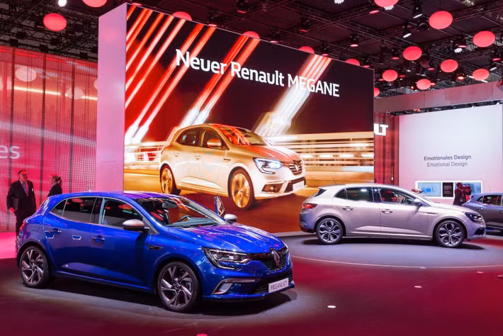 Hiện thông số về khả năng vận hành chưa được hãng xe ôtô Renault hé lộ. Nhưng phiên bản GT hiện tại ở một số thị trường khác với hai tùy chọn là động cơ xăng.