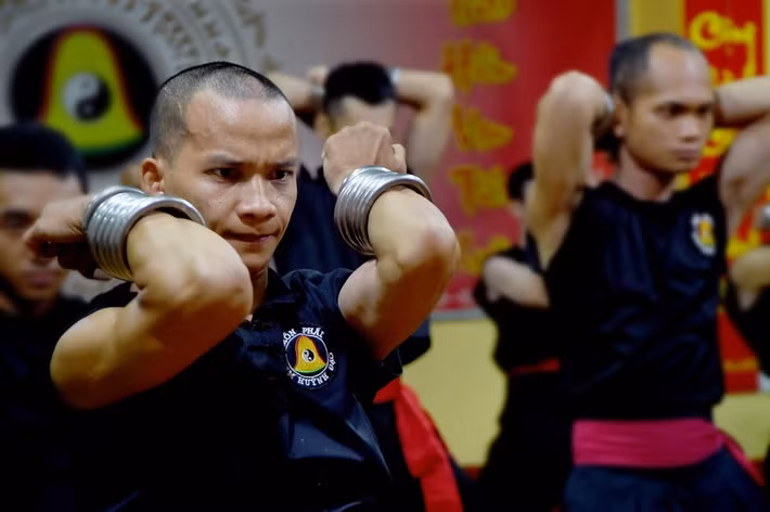 Nam Huỳnh Đạo dưới sự thành lập của Chưởng môn Huỳnh Tuấn Kiệt thu hút rất đông võ sinh trong cả nước từ năm 1991 đến nay. Võ phái Nam Huỳnh Đạo được đánh giá là môn phái xem trọng giá trị đạo đức, thiền, y, võ.