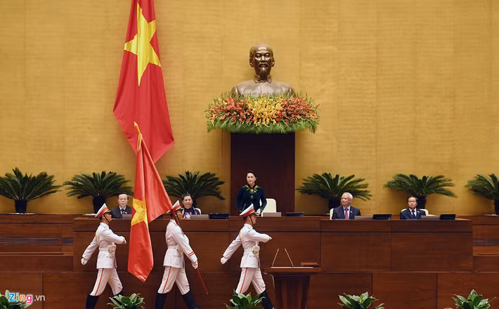 Lễ tuyên thệ diễn ra lúc 15h10 chiều 23/10.