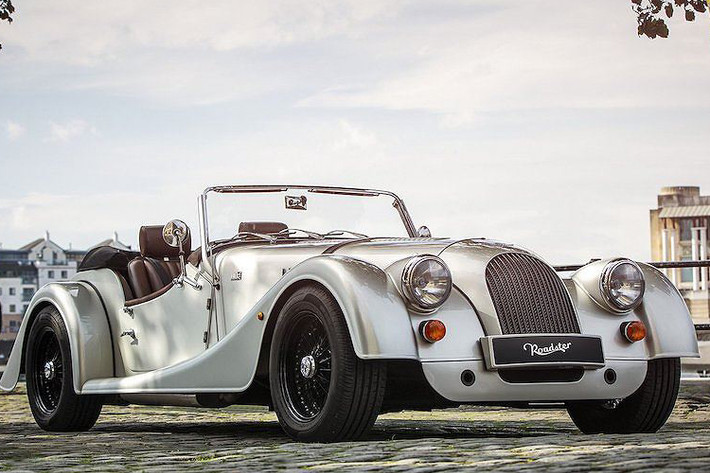 Với sự kiện này, khách hàng sẽ có nhiều tùy chọn về màu sắc, thiết kế và cả một vài trang bị trong xe.