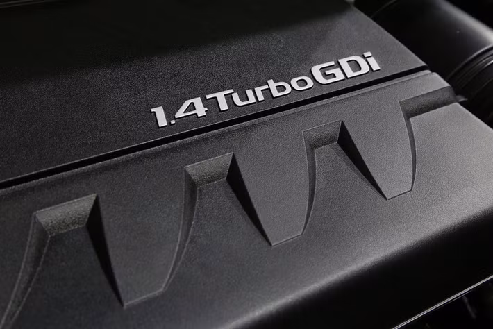 Hiện hãng xe ôtô Kia không tiết lộ nhiều thông tin liên quan đến hệ dẫn động của Proceed nhưng nhiều khả năng đó là sẽ động cơ kế thừa từ các mẫu xe Kia khác. Dung tích động cơ sẽ từ 1 – 1.6L, thậm chí có thể có cả phiên bản GT hiệu suất cao.