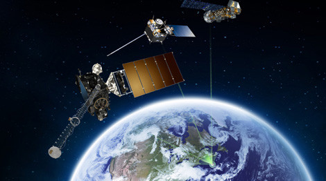 Đây là phát minh hàng không ấn tượng 2017, vệ tinh thời tiết địa chất GOES-16 của NOAA. Thiết bị nằm trong một loạt các loại vệ tinh thời tiết địa chất của Cơ quan quản lý hành chính biển và khí quyển Mỹ (NOAA), sẽ được phóng đi vào tháng 3/2018. GOES-16 sẽ cải thiện việc theo dõi các cơn bão và dự báo thời tiết bao gồm cơn giông và vòi rồng, ngoài ra còn giám sát thời tiết vũ trụ.