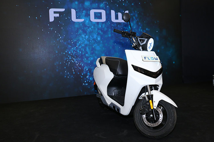 Hiện tại mẫu xe điện 22 Motors Flow đang được bán ra tại Ấn Độ với giá khoảng 74.740 Rupee (tương đương 25,6 triệu đồng). Thương hiệu xe điện Ấn Độ đặt mục tiêu sẽ bán được 200.000 chiếc Flow trong vòng 3