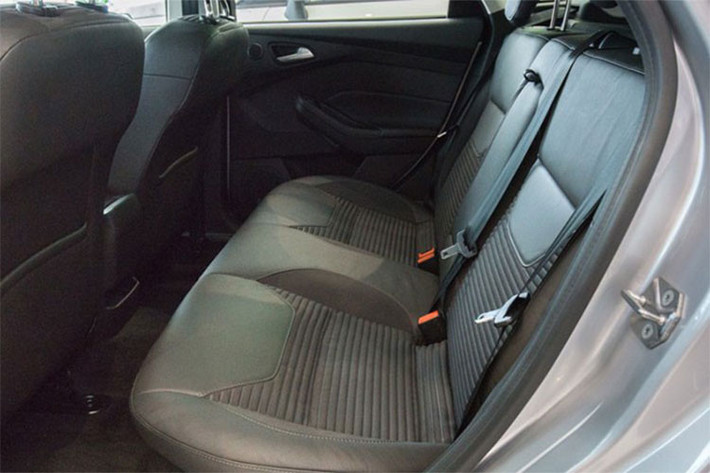 Theo tìm hiểu, hiện tất cả số xe đang bán ra trên thị trường đều được sản xuất trong năm 2017 và phiên bản mới Focus hiện vẫn chưa có xe lắp ráp trong năm 2018. Tuy nhiên thông số kỹ thuật Focus trong tương lai gần sẽ không có thay đổi nào đáng kể, nên xe 2017 gần như sẽ giống hệt 2018, người mua không phải lo về chuyện xe sớm lạc hậu.