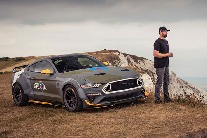 Giá xe Ford Mustang GT Eagle Squadron không được công bố, tuy nhiên nó sẽ được đưa ra bán đấu giá tại sự kiện gây quỹ của Hiệp hội Hàng không Thực nghiệm tại Oshkosh, Wisconsin vào ngày 26/7/2108 tới đây.