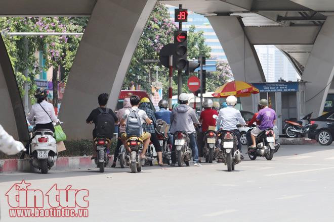 Theo Trung tâm dự báo khí tượng thủy văn trung ương, thời tiết, nắng nóng kéo dài đến hết tuần.