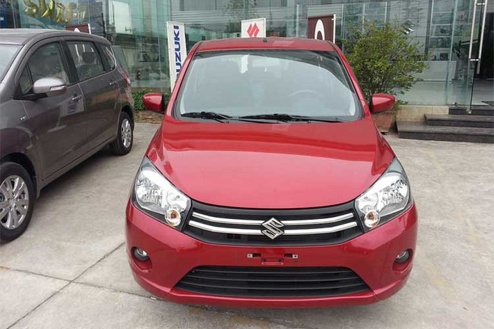 Trong nhiều tháng của năm 2018, Suzuki Celerio chỉ bán được vài chục chiếc - thậm chí có những tháng đầu năm, mẫu xe này còn nằm trong top xe ế nhất Việt Nam. Trong khi đó, Kia Morning và Hyundai Grand i10 vẫn đều đều tăng doanh số. Đáng chú ý, mẫu Chevrolet Spark được xem là có doanh số thấp còn bán ra nhiều hơn so với Celerio.