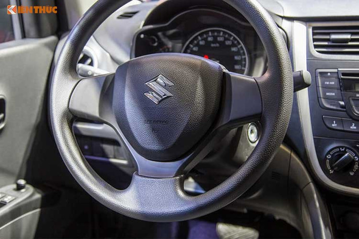 Ngoài ra, một yếu tố nữa sẽ khiến cho mẫu xe cỡ nhỏ Celerio của Suzuki tại tại thị trường ôtô Việt Nam gặp khó, bởi ngay khi mẫu xe này bán ra vẫn còn những đối thủ cùng phân khúc đáng gờm đang rậm rịch ra mắt trong thời gian tới, đó chính là Toyota Wigo và Chevrolet Spark mới.