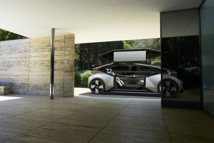 Đây chính là mảng kinh doanh sinh lời trên thị trường hiện nay, ví dụ như ở Mỹ, nền công nghiệp hàng không nội địa có giá trị lên tới hàng tỷ USD cùng lưu lượng hành khách sử dụng đạt hơn 740 triệu người mỗi năm.