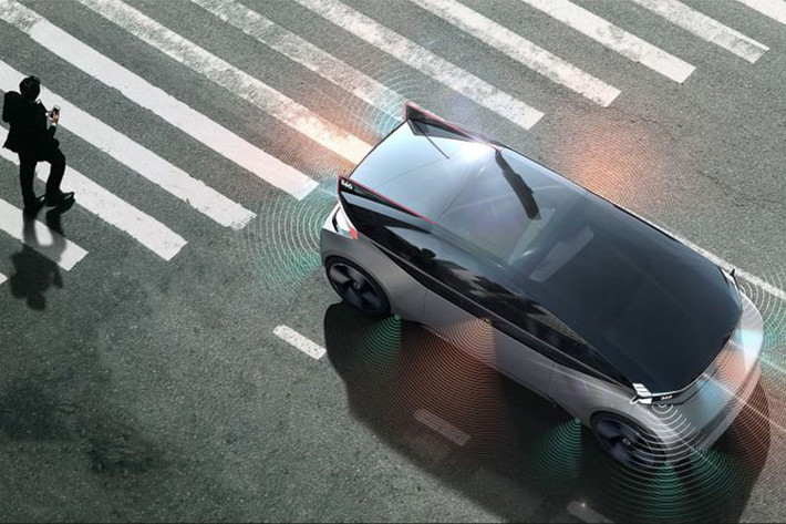 Đối với những người thường xuyên phải công tác bay đi bay lại bằng đường hàng không, hiển nhiên Volvo 360c là “âm thanh đến từ thiên đường”. Cụ thể, với mẫu xe concept tự lái mới này, hãng xe ôtô Volvo nhắm đến các chuyến bay nội địa có cự ly ngắn trong khoảng 300 km.