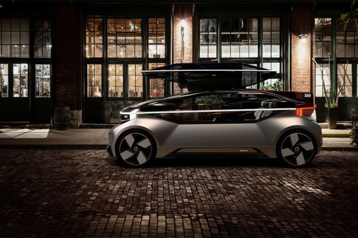 Hãng xe đến từ Gothenburg, Thụy Điển, cho biết, mẫu xe tự lái Volvo 360c chính là một khoang cabin hạng nhất, đưa hành khách nhanh chóng tới địa điểm mong muốn mà không cần phải mất thời gian ở khâu kiểm soát an ninh hay hàng giờ đồng hồ xếp hàng và chờ đợi trong không khí ồn ào, đông đúc khi lựa chọn những chuyến bay thương mại.