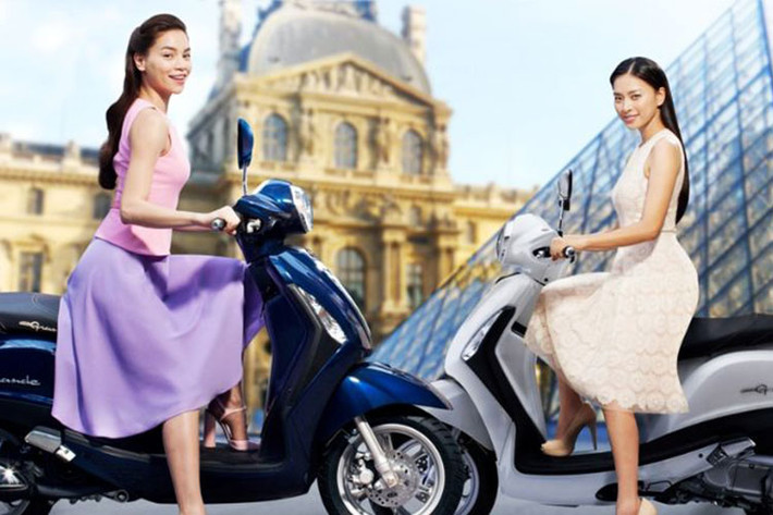 Tiêu chí đầu tiên khi chọn một chiếc xe máy tay ga phù hợp cho phái đẹp, đầu tiên chính là khả năng tài chính. Nếu bạn chưa có điều kiện tài chính dư dả hãy tham khảo giá thật kĩ để mua được chiếc xe sao phù hợp nhất.