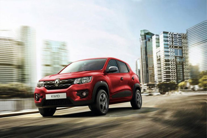 KKhi bán ra tại thị trường này, Renault Kwid 2018 đi kèm chế độ bảo hành 4 năm hoặc 100.000 km, tùy theo điều kiện nào đến trước. Xe có tổng cộng 6 màu sơn ngoại thất là đỏ, bạc, xám, trắng, xanh dương và đồng.