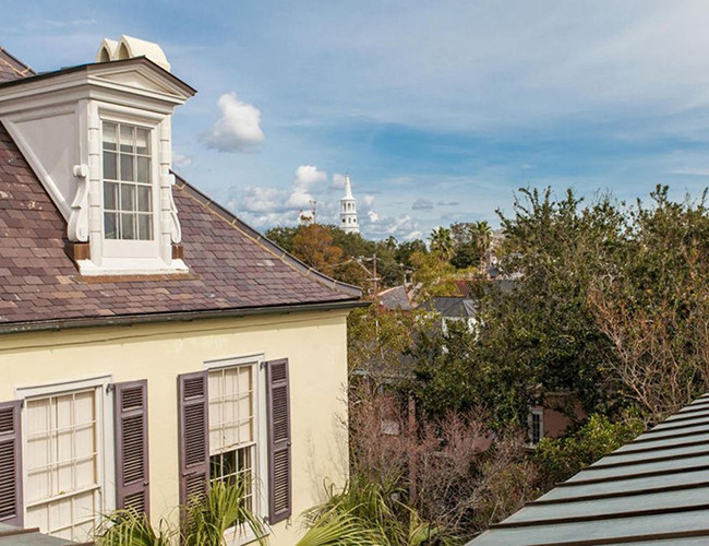 Kiến trúc sư bảo tồn Glenn Keyes cho rằng ngôi nhà không giống như một bảo tàng mà vẫn mang hơi thở hiện đại của nhịp sống.