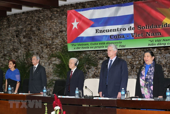 Tổng Bí thư Nguyễn Phú Trọng dự cuộc gặp thế hệ trẻ Việt Nam-Cuba và trao Huân chương Hữu nghị cho các cựu chuyên gia quân sự Cuba.