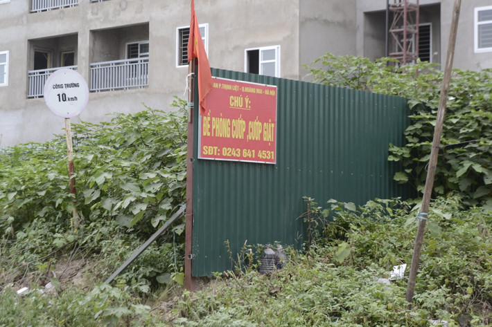 Tuy nhiên, đến nay, sau 14 năm triển khai, dự án Khu đô thị mới Thịnh Liệt vẫn dậm chân tại chỗ.