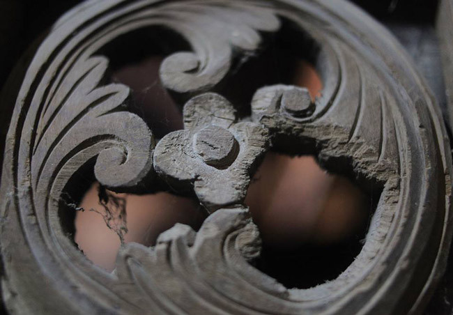 Họa tiết trang trí trên chớp cửa