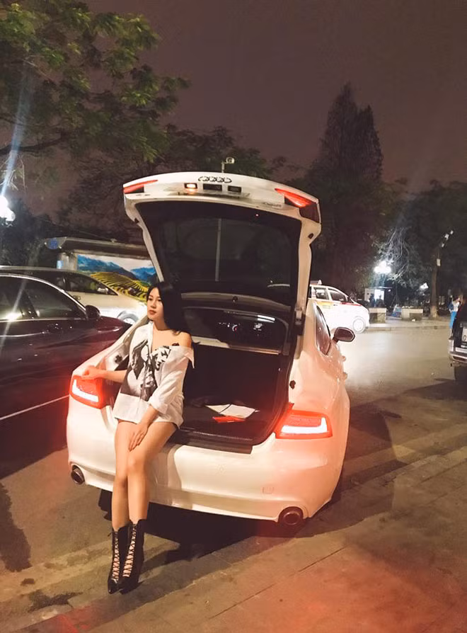 Cô hối hận vì mình đã không giảm cân sớm hơn.