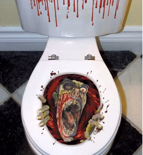 Hết hồn với họa tiết trong bồn cầu. Ảnh: Euroking.