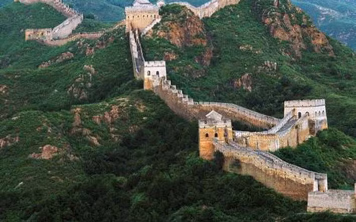 Trung Quốc đứng ở vị trí thứ 3 với 16.040 người siêu giàu.