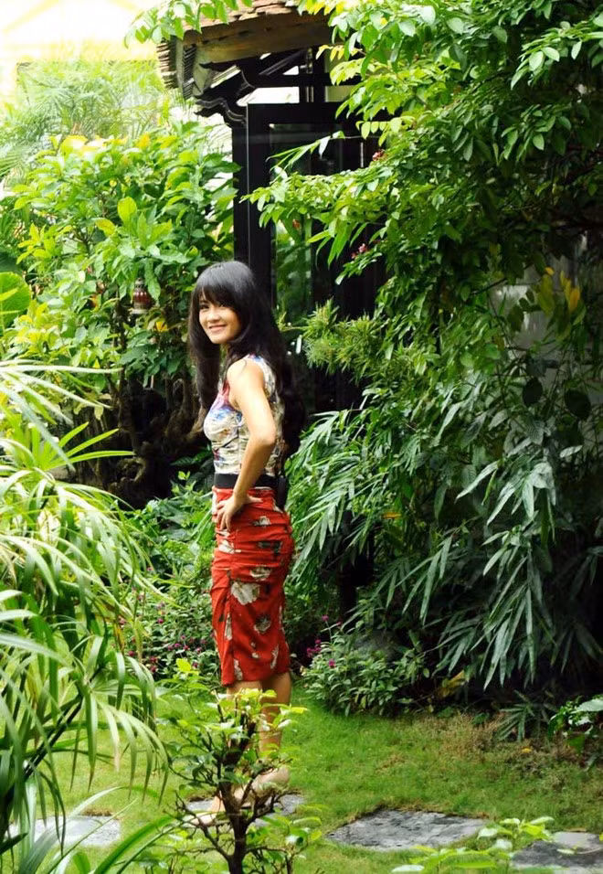 Tách biệt chốn ồn ào của phố thị, diva Hồng Nhung chọn cho mình cuộc sống chan hòa với thiên nhiên. Ảnh: VTC.