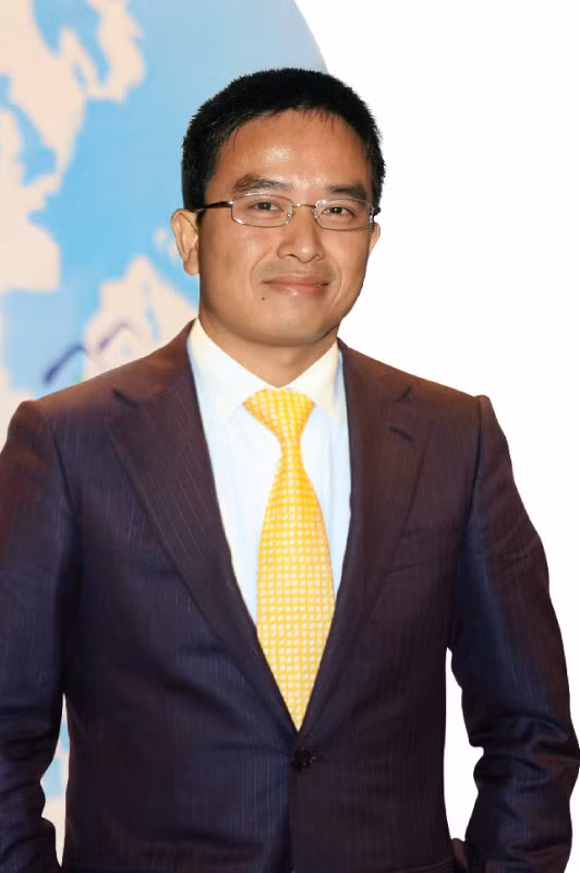 Theo thông tin trên CafeF/TTVN, ông Trần Trọng Kiên sinh ngày 11/02/1973, quê ở hải Dương. Ông Kiên đã có 6 năm học y khoa tại Trường đại học Y Hà Nội, từ 1989-1995. Tuy nhiên, ngay khi ra trường, ông Kiên đã bước vào ngành du lịch. Ảnh: Đất Việt