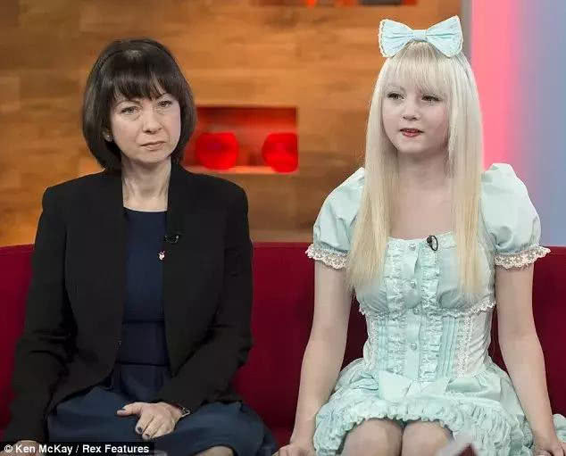 Được biết, Venus yêu thích các bộ phim hoạt hình từ năm 13 tuổi. Cô nàng cũng luôn hóa thân thành những nhân vật hoạt hình khi có cơ hội.