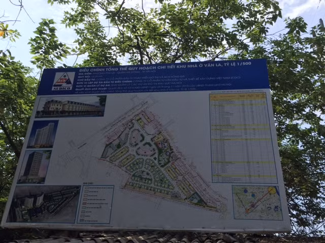 Khu đô thị Văn La (quận Hà Đông): Dự án này được giao cho công ty CP Đầu tư phát triển đô thị Sông Đà (Sudico) nhưng 11 năm nay, Sudico dường như đã bỏ rơi khu đô thị này. Ảnh: VN Media.