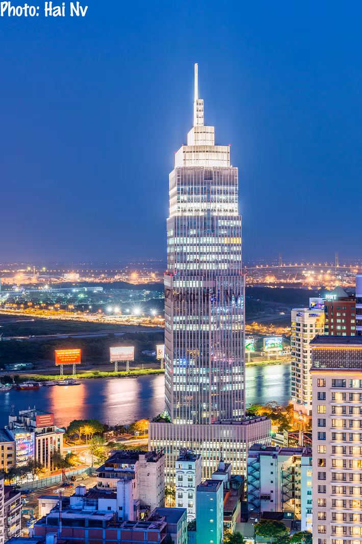 Tòa nhà có view rât đẹp khi nhìn ra sông Sài Gòn. Ảnh: Hai NV.