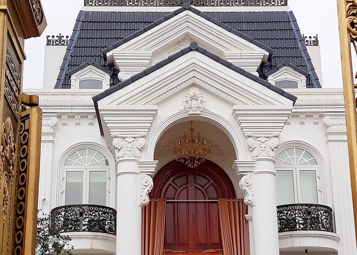 Đó là sự tinh tế trong từng đường nét, tỉ mỉ ở mỗi hoa văn...