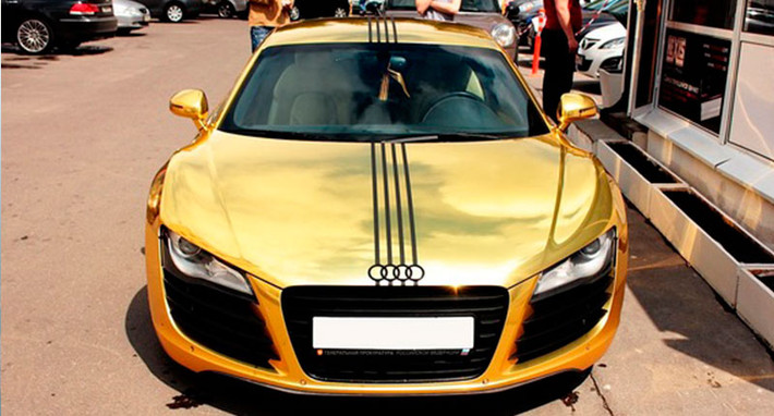 Những khu nghỉ dưỡng 7 sao, những hòn đảo nhân tạo mọc giữa sa mạc, siêu xe tràn ngập trên phố, Rolls Royce, Lamborghini, Ferrari… không đâu trên thế giới nhiều như ở Dubai. Ảnh: Dubai.