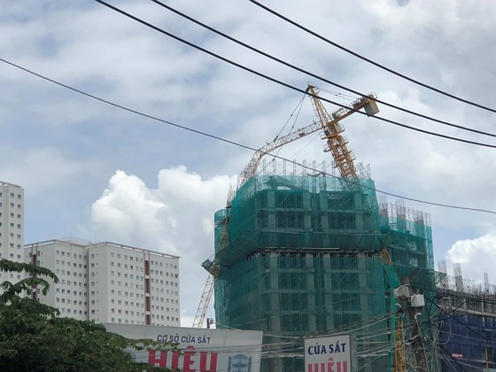 Đáng lưu ý, đây không phải là lần đầu tiên dự án có liên quan đến Vạn Thái Land xảy ra sự cố sập cần cẩu. Ảnh: Thegioitiepthi.