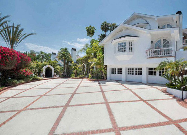 Cặp đôi đang có kế hoạch dùng 1 triệu USD để tân trang lại ngôi nhà theo sở thích cá nhân sau khi cưới.