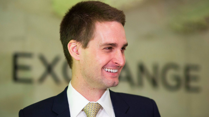 Evan Spiegel từng thu hút sự chú ý của làng công nghệ khi hai lần thẳng thừng từ chối đề nghị của Facebook. Ảnh: The Information.