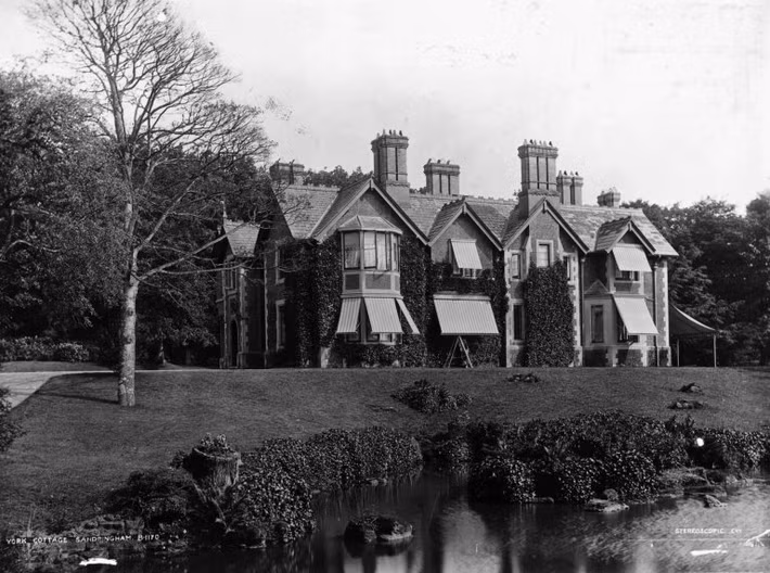 York Cottage chính là nơi ở của vua Edward VII, vua George V và hoàng tử Albert.
