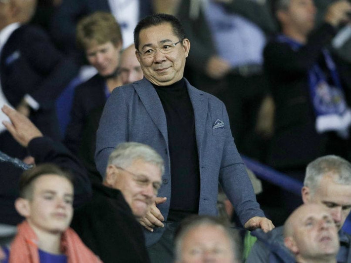 Năm 2010, ông Vichai Srivaddhanaprabha mua lại Leicester City với giá 39 triệu bảng (tương đương gần 50 triệu USD) khi đội bóng còn ở giải hạng Nhất và gánh khoản nợ lớn từ thời ông chủ cũ Milan Mandaric. Ảnh: NDTV Sports.