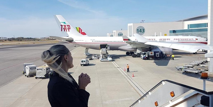 Hãng hàng không TAP có đội ngũ nhân viên hơn 2.800 người, phục vụ trên khắp các chặng bay.