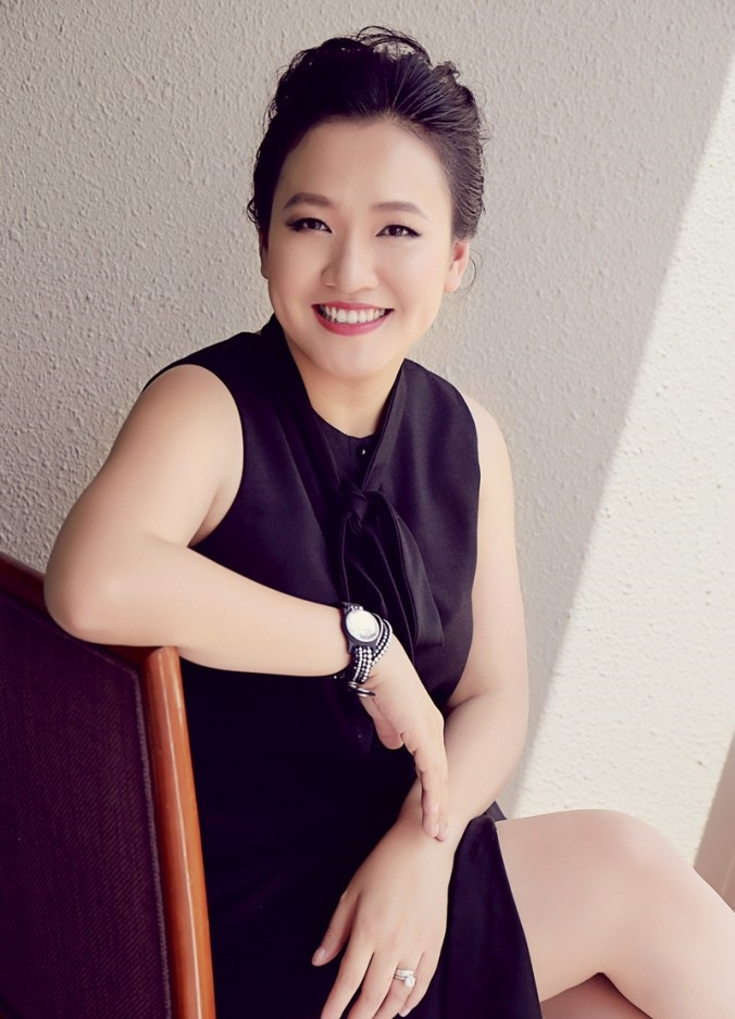 Rời Fossil để giữ vị trí mới, Giám đốc Facebook Việt Nam Lê Diệp Kiều Trang cho biết cô muốn trải nghiệm một vị trí thách thức tại Facebook với nhiệm vụ chuyên về phát triển kinh doanh của mạng xã hội này. Ảnh: Elle.