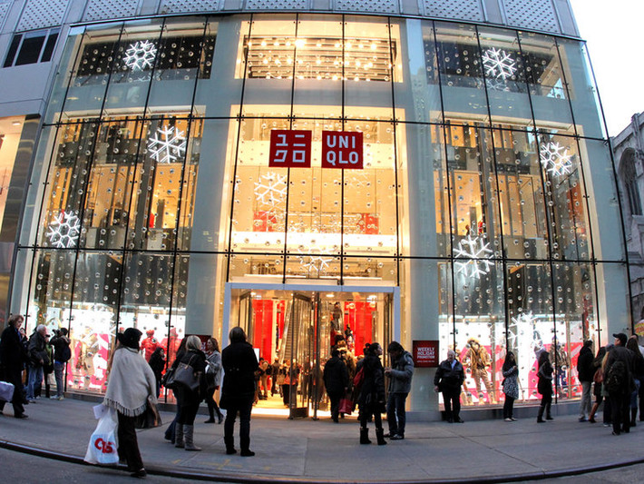 Mục tiêu mà các nhà lãnh đạo đặt ra mà sẽ đưa Uniqlo trở thành thương hiệu thời trang bình dân số 1 thế giới. Ảnh: BI.