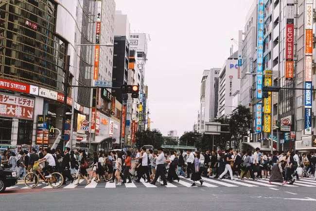 Vị trí số 3 thuộc về Nhật Bản với 19,5 nghìn tỷ USD. Tuy nhiên, Nhật Bản gia tăng sự giàu có ở mức khiêm tốn 22%. Ảnh: Japan.