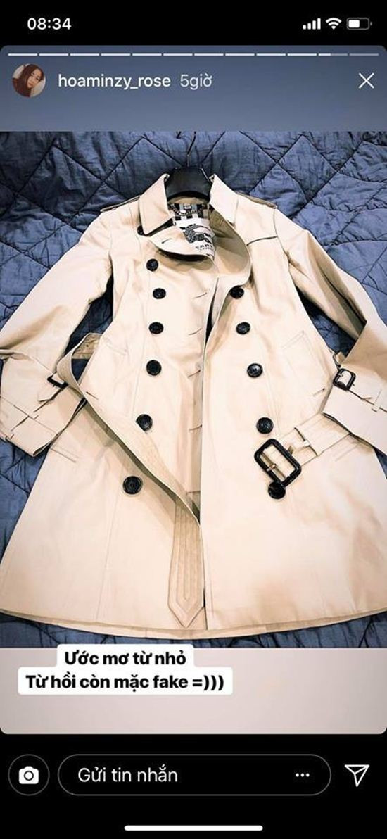 Câu chuyện tự "bóc phốt" dùng hàng fake trước kia của Hòa Minzy có lẽ ít người can đảm làm được, và phải chăng đây cũng là động lực để cô thành công hơn trong sự nghiệp tạo tiền đề "sản sinh" ra những món đồ hàng hiệu chính hãng, đắt tiền và không còn ngại ngùng về chuyện quá khứ.