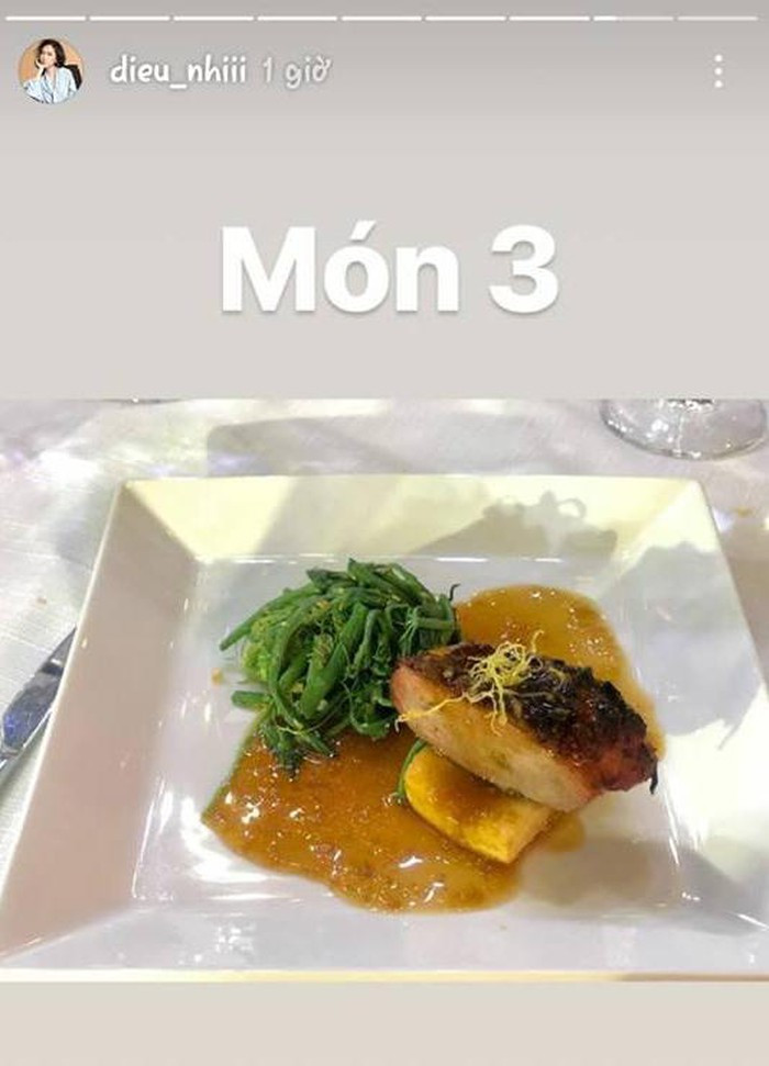 Vịt bỏ lò sốt Kikkoman là món chính đầu tiên trong thực đơn. Kikkoman là loại sốt mang hương vị đặc trưng của ẩm thực Nhật Bản. Ảnh: Giadinhmoi.