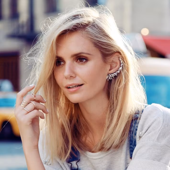 Blog cá nhân Tuula Vintage mà nàng lập ra truyền cảm hứng cho hàng nghìn tín đồ thời trang, thu hút khoảng 700.000 lượt xem mỗi tháng.