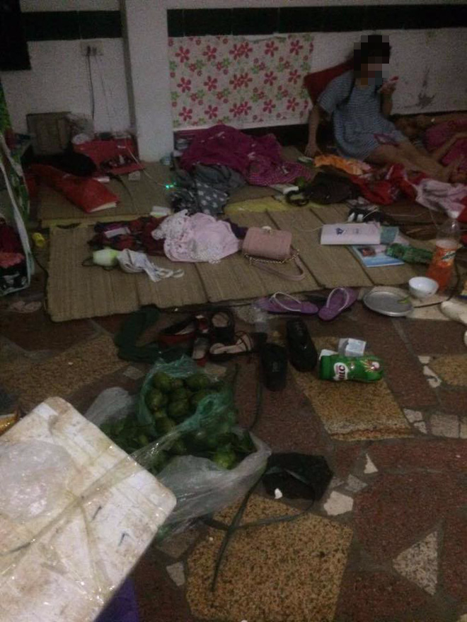 Theo nickname Minh Thu chia sẻ: "Chẳng phải kế xấu đứa bạn cùng phòng đâu nhưng thực sự mình cảm thấy quá chán nản. Mình chẳng khác gì osin của nó, nấu được bữa cơm cho 2 đứa mà nó bày như nấu cho cả họ. Hay rút quần áo xong là nó vứt thẳng vào giường chẳng thèm gấp gọn hay treo lên".