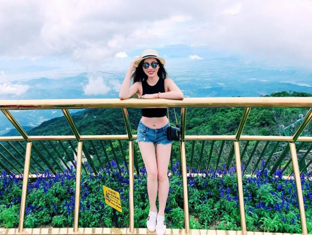 Thu Trang khiến nhiều người phải trầm trồ khi sở hữu ngoại hình xinh đẹp, vóc dáng chuẩn hoa hậu, cùng trình độ học vấn khiến bao nhiêu người ngưỡng mộ. Được biết, Thu Trang nói được thành thạo 6 thứ tiếng: Việt, Séc, Nga, Đức, Anh và Latin.