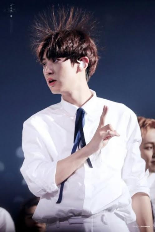 Cười ngặt nghẽo với trào lưu hot MXH chiếm sóng trong năm 2018 mang tên "tóc dựng ngược". Ảnh trong bài: Sưu tầm Facebook.