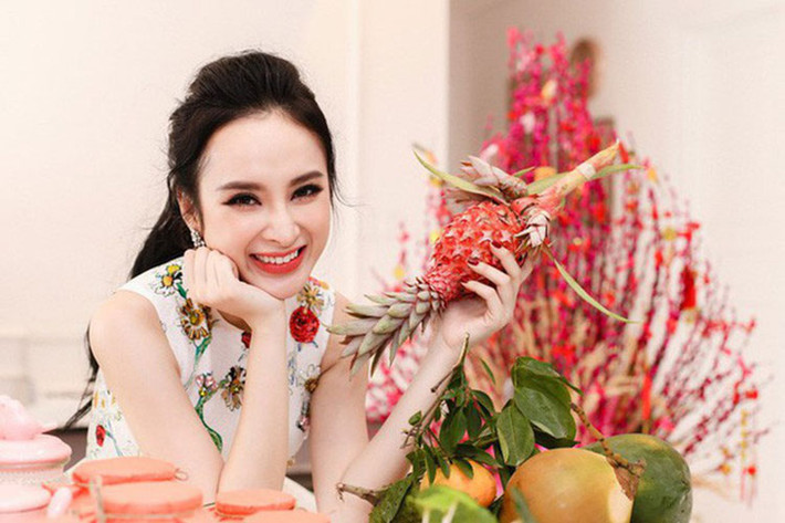 Căn hộ rộng 100m2 này là nơi Phương Trinh sống cùng em gái Phương Trang.