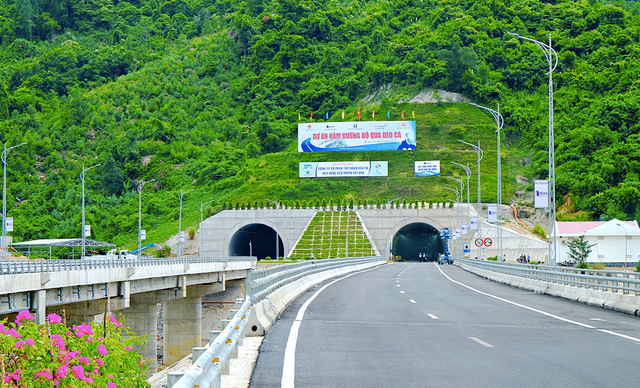 Lãi lớn sau nửa năm, 'vua hầm' Đèo Cả chi 206 tỷ đồng trả cổ tức Lai lon sau nua nam, 'vua ham' Deo Ca chi 206 ty dong tra co tuc